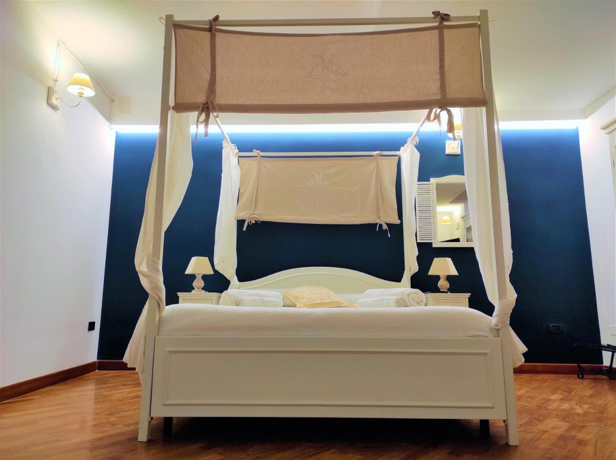 La Casa Di Ilde Al Duomo - Ortigia Holidays Сиракуза Екстериор снимка