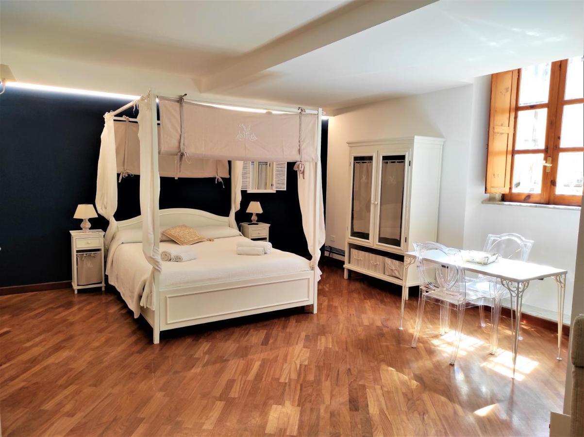 La Casa Di Ilde Al Duomo - Ortigia Holidays Сиракуза Екстериор снимка