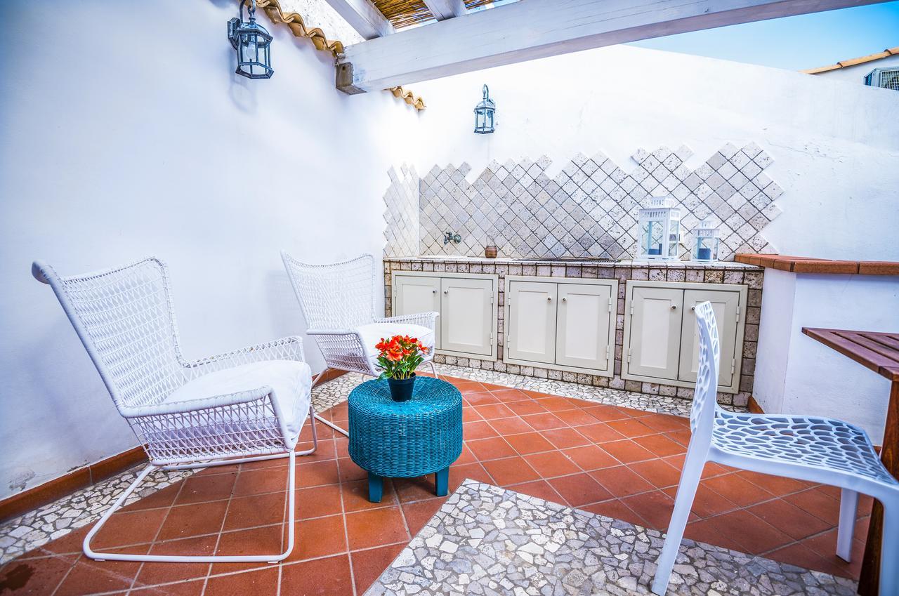 La Casa Di Ilde Al Duomo - Ortigia Holidays Сиракуза Екстериор снимка
