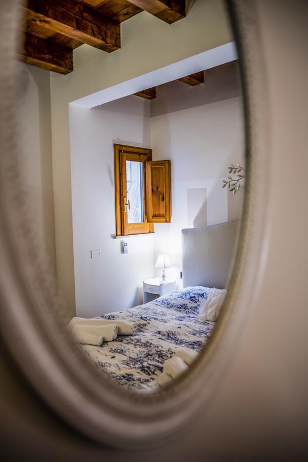 La Casa Di Ilde Al Duomo - Ortigia Holidays Сиракуза Екстериор снимка